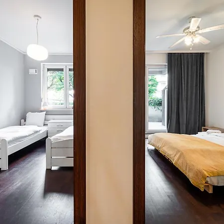 Apartmán Rentplanet - Piekna Z Tarasem Vratislav