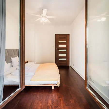 Rentplanet - Piekna Z Tarasem Vratislav